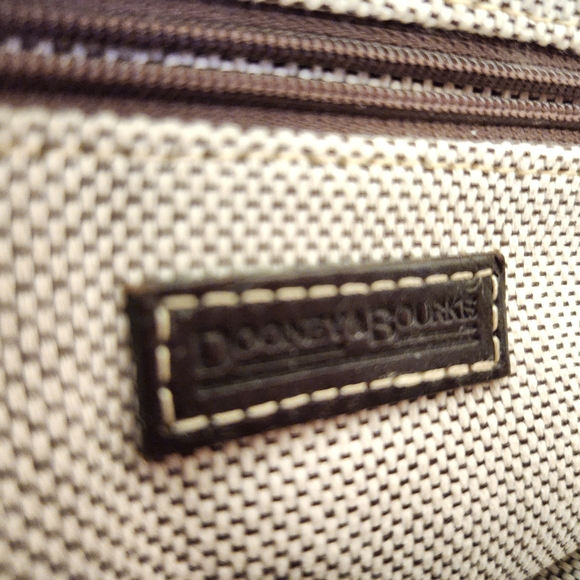 Vintage Y2K Dooney & Bourke Tan and Brown Signature Monogram Satchel - Picture 5 of 6